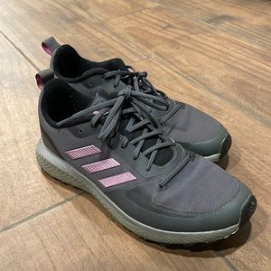 Adidas women’s sneakers